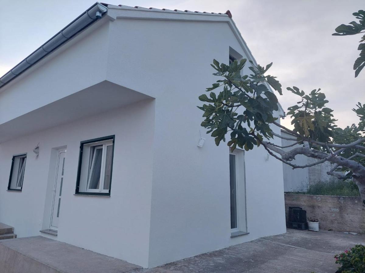 Your Private Summer House Vodice Esterno foto